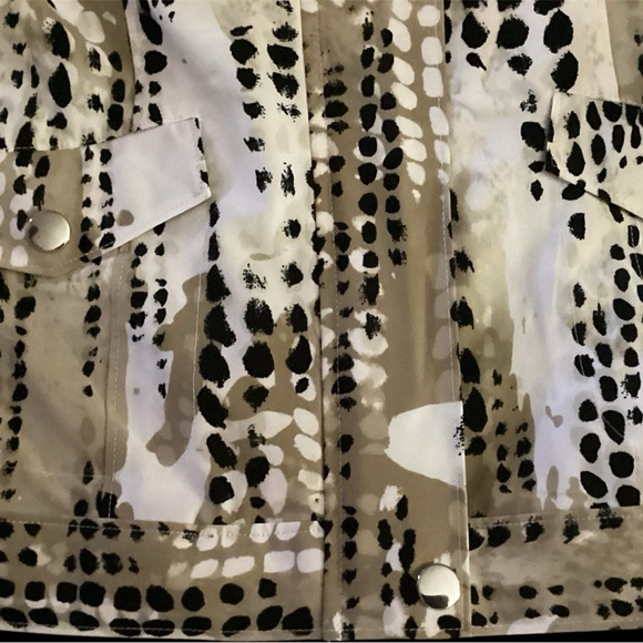 LAURA ASHLEY SIZE MEDIUM LIGHT WEIGHT WAIST LENGTH JACKET GENTLY WORN - Picture 5 of 5